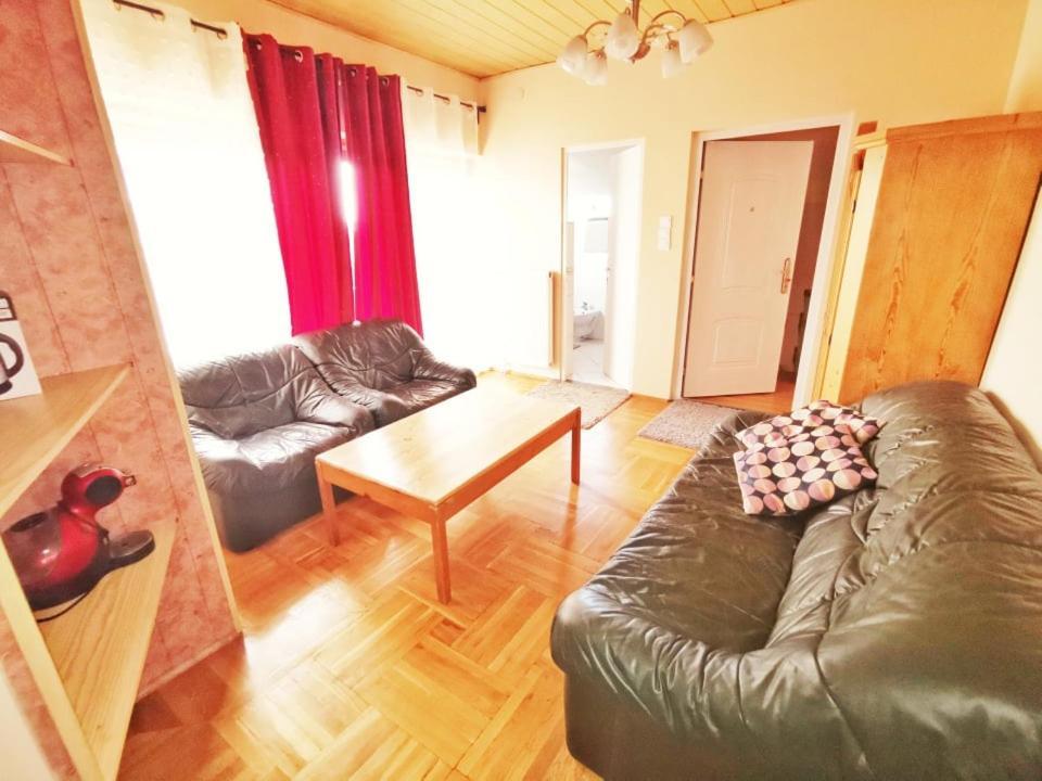 ארד Apartman Poirot Balcony מראה חיצוני תמונה