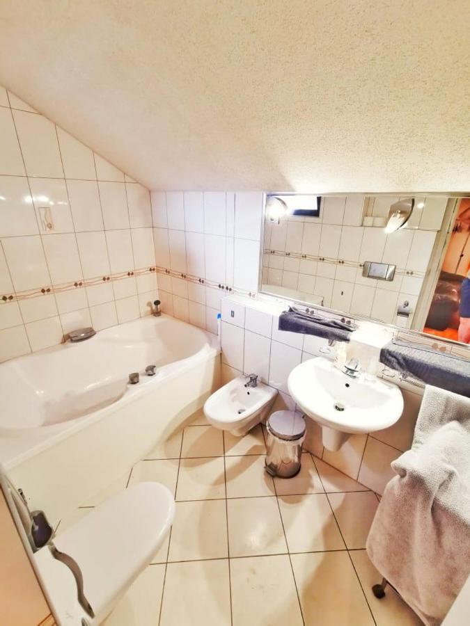 ארד Apartman Poirot Balcony מראה חיצוני תמונה